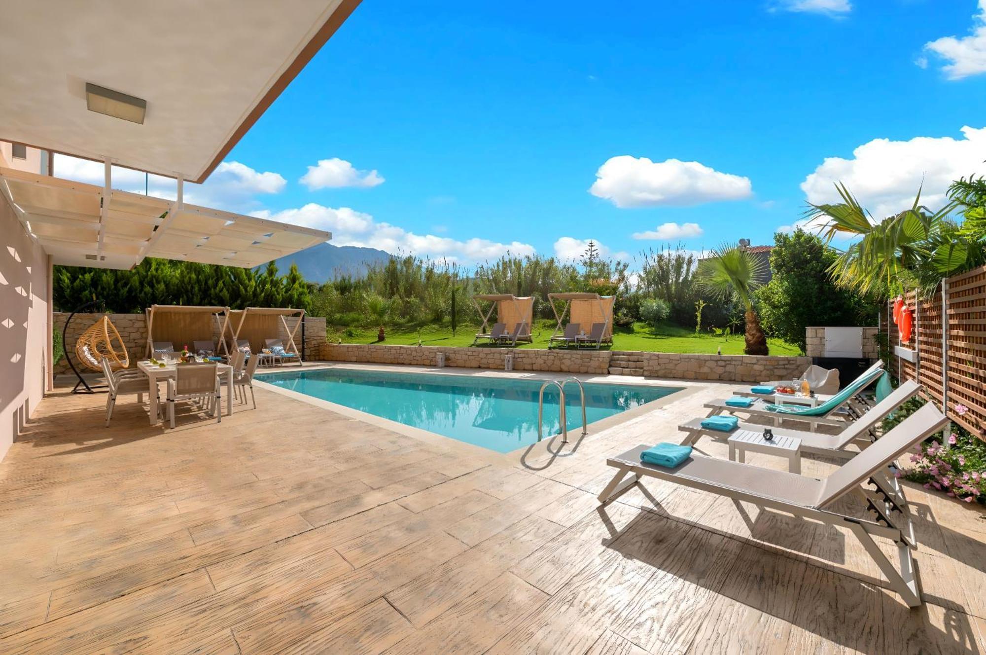 Villa Allas Heated Pool *