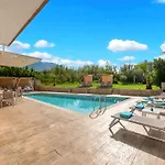 Allas Villa Heated Pool
